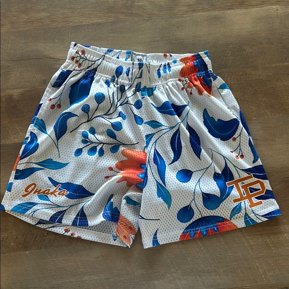 INAKA Women's Blue and White Patterned high waist Shorts